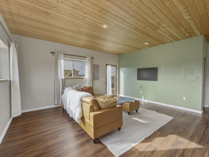 Property Photo:  76 Camino De Los Arroyos  NM 87557 