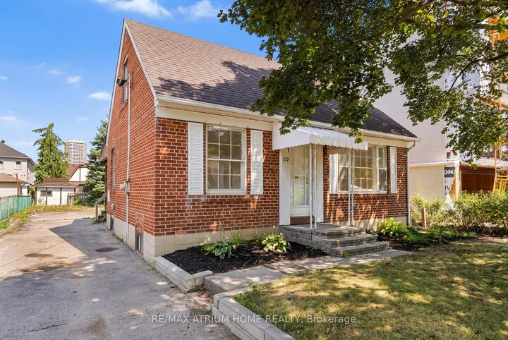 132 Homewood Avenue — photo 1