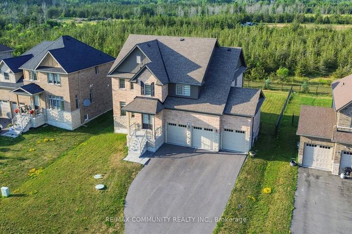 Property Photo: 39 Summer Breeze Drive ON K0K 1L0