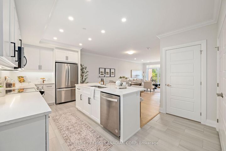 Property Photo: 1560 Upper West Avenue 306 ON N6K 0M4