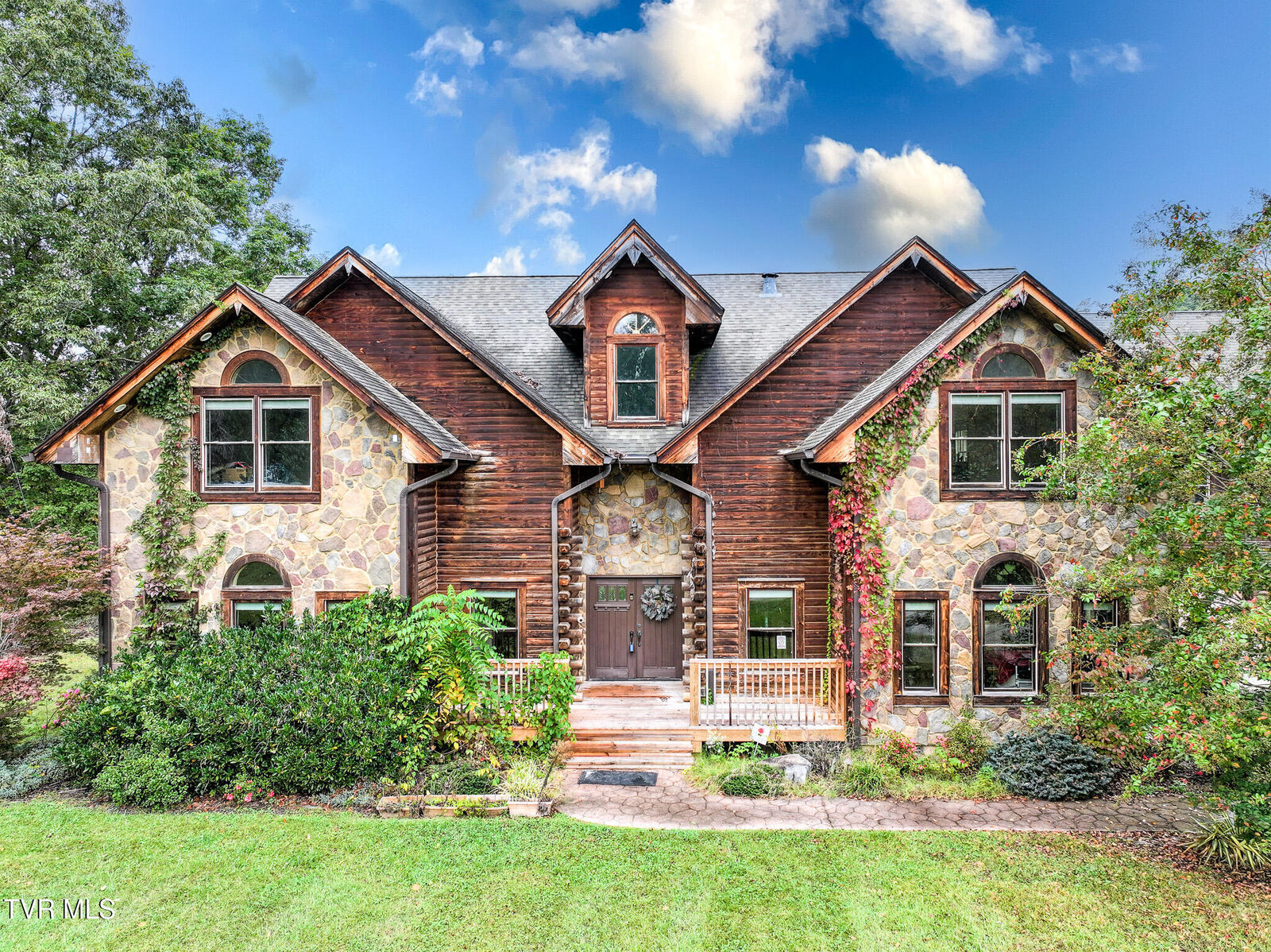 Property Photo: 3101 Whitehouse Rd TN 37745