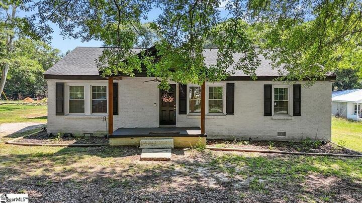 Property Photo: 3703 Keys Street SC 29624