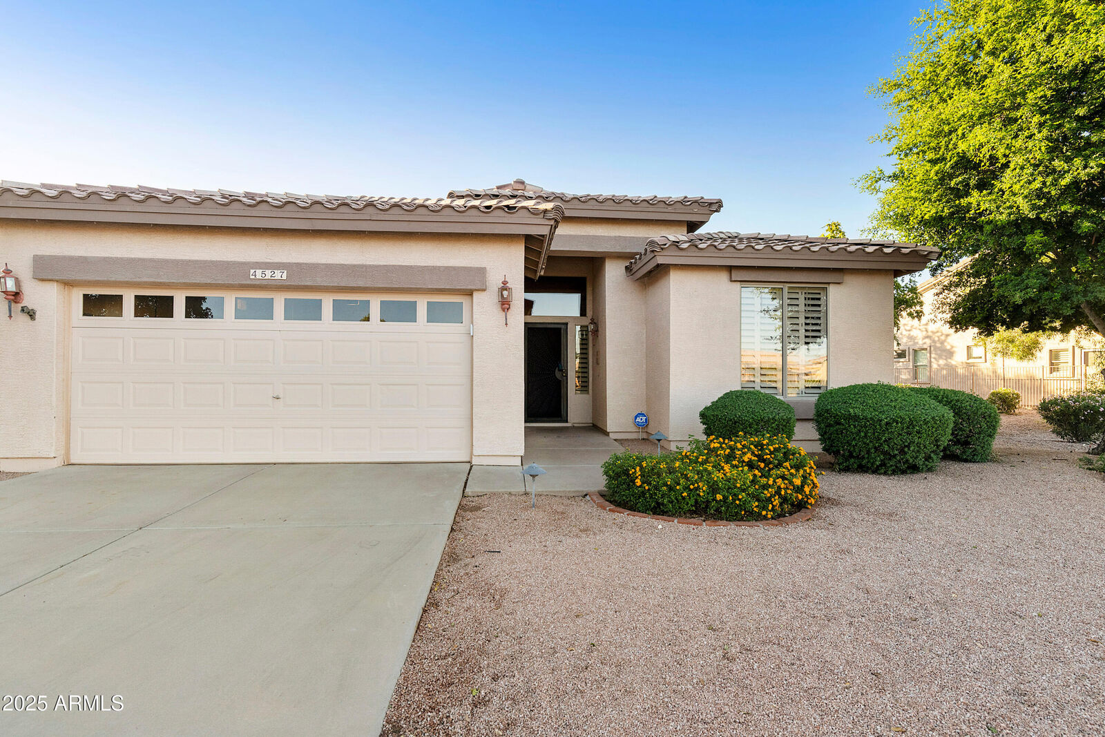 Property Photo: 4527 E Sycamore Court AZ 85298