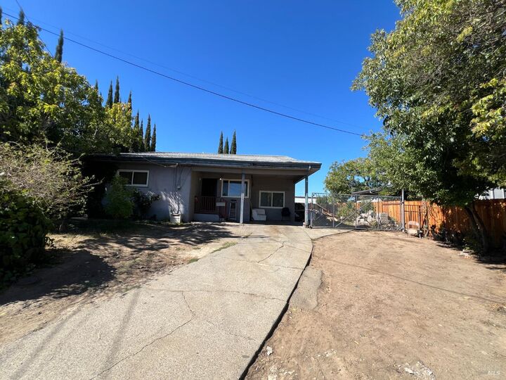 Property Photo: 2124 Beard Court CA 95688