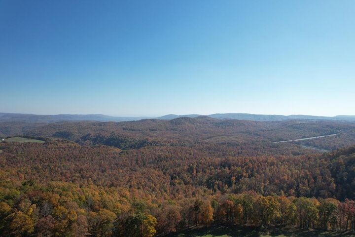 Property Photo: 211 Gerber Daisy Trail WV 25918