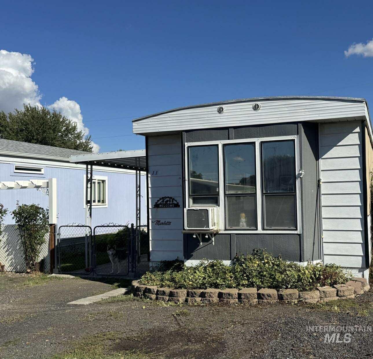 Property Photo: 924 Vista Ave 11 ID 83501