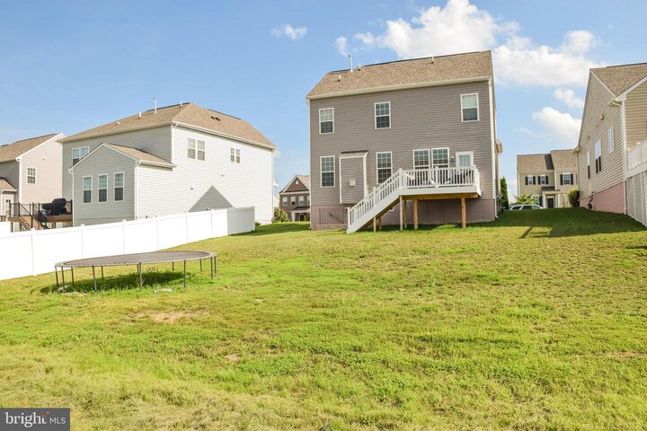 Property Photo:  125 Alliance Court  VA 22602 