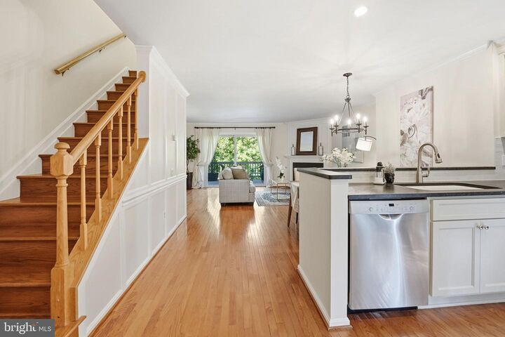 Property Photo:  9136 Oshad Lane  VA 22152