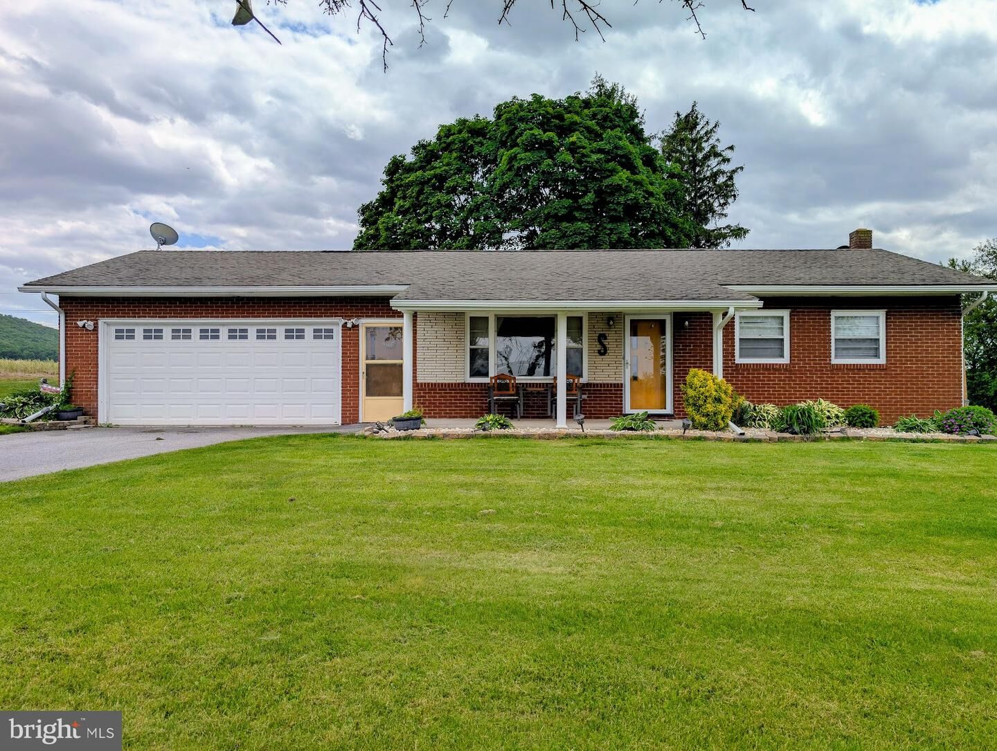 Property Photo:  796 Lighthouse Road  PA 15533 