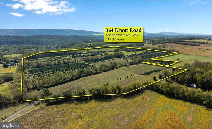 Property Photo: 364 Knott Road WV 25443