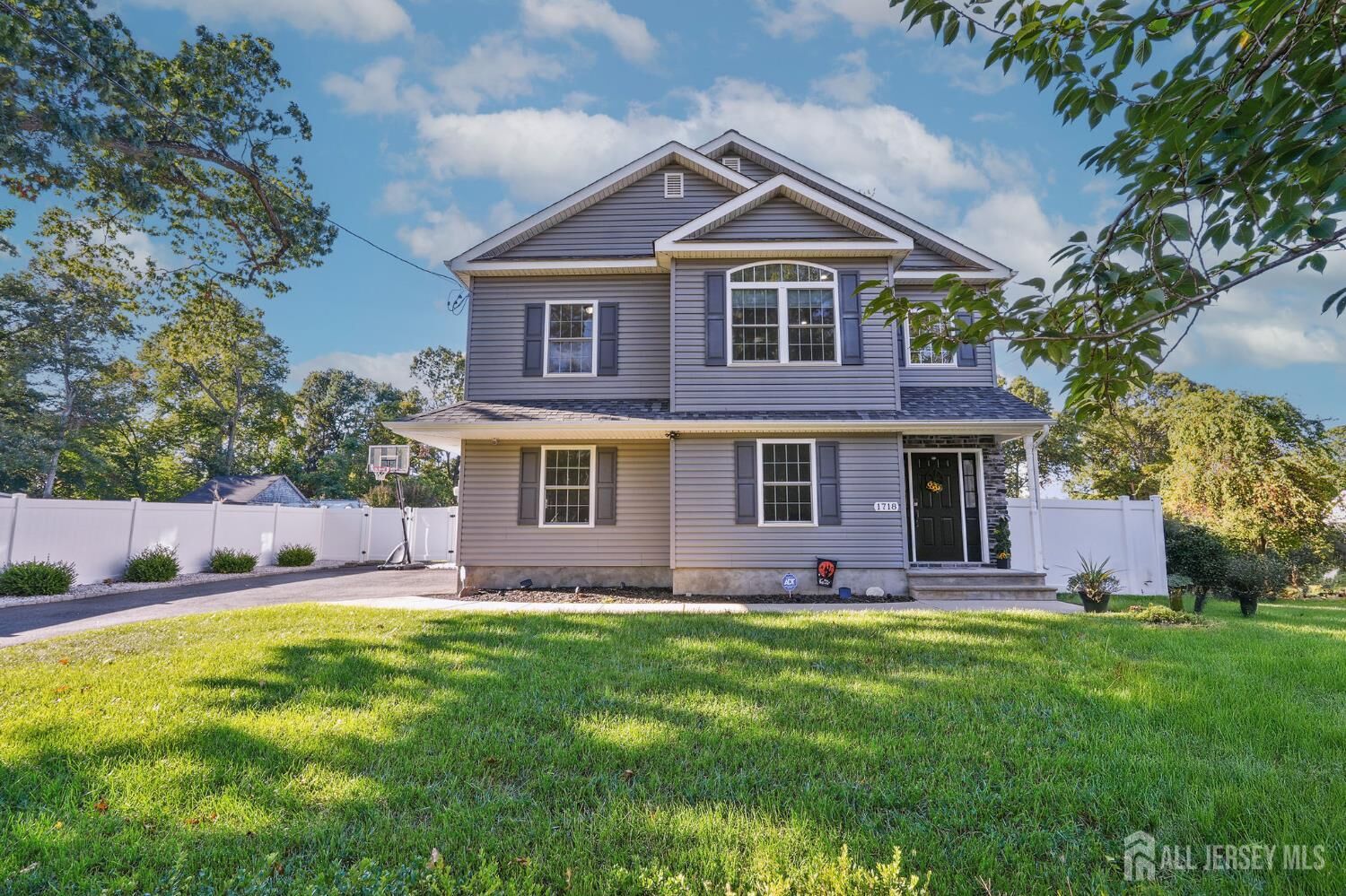 Property Photo: 1718 West 4th Street NJ 08854