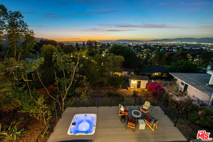 Property Photo: 3345 Wonder View Dr CA 90068
