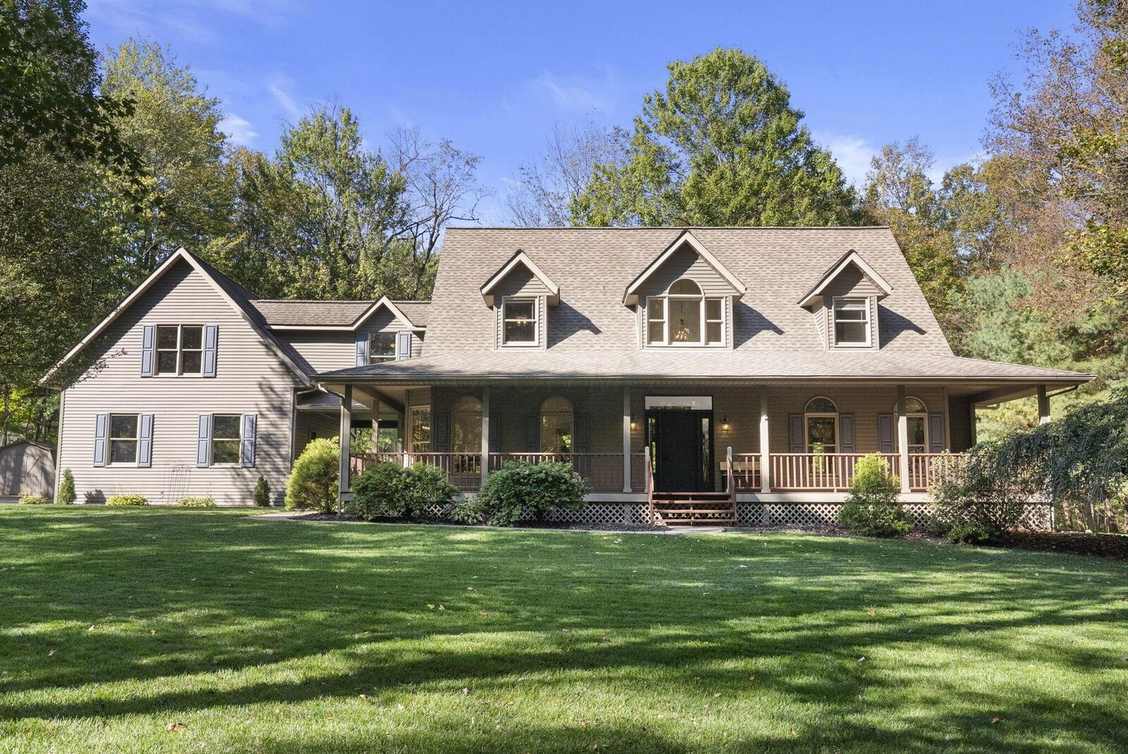 Property Photo: 3640 Gale SW Road OH 43023