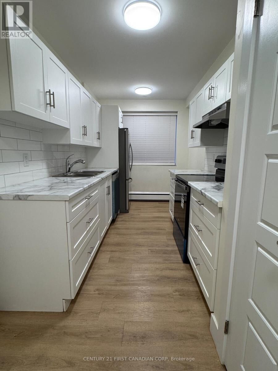 Property Photo:  75 High Street 108  ON N6C 4J8 