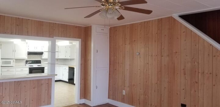 Property Photo: 1132 Seven Kitchens Road PA 17889