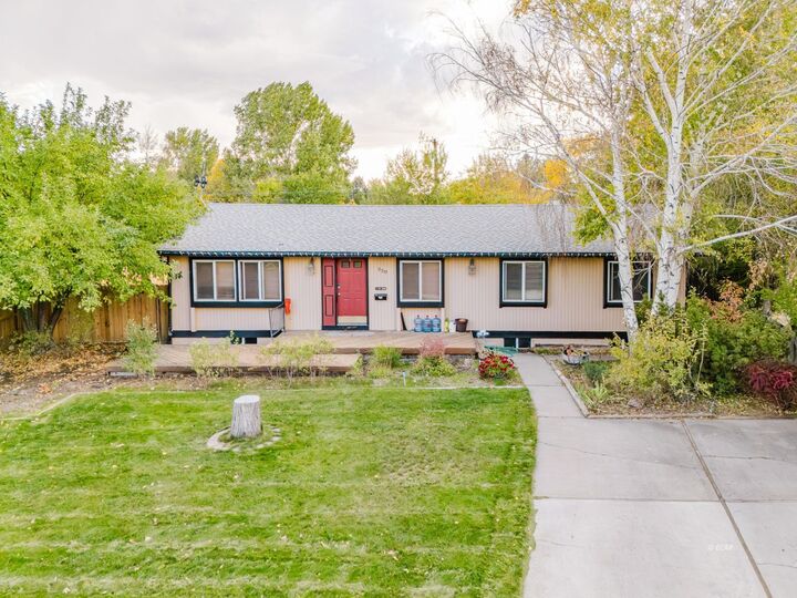 Property Photo: 350 W Fir Street NV 89801