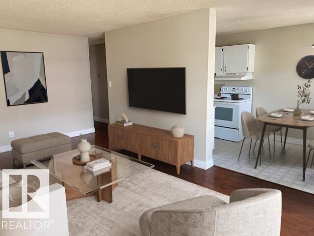 10149 83 Avenue NW 201  Edmonton AB T6E 2C5 photo