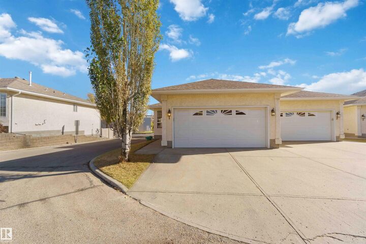 Photo de la propriété:  14428 Miller Boulevard NW 1  AB T5Y 2Y6 