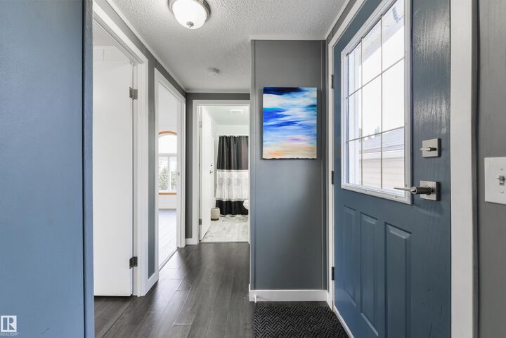 Property Photo: 2809 Lakeside Cres NW AB T5S 1T7