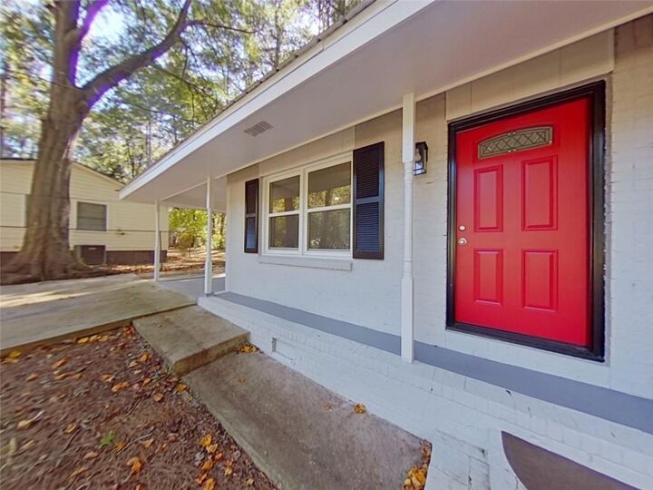 Property Photo:  4059 Canby Lane  GA 30035 