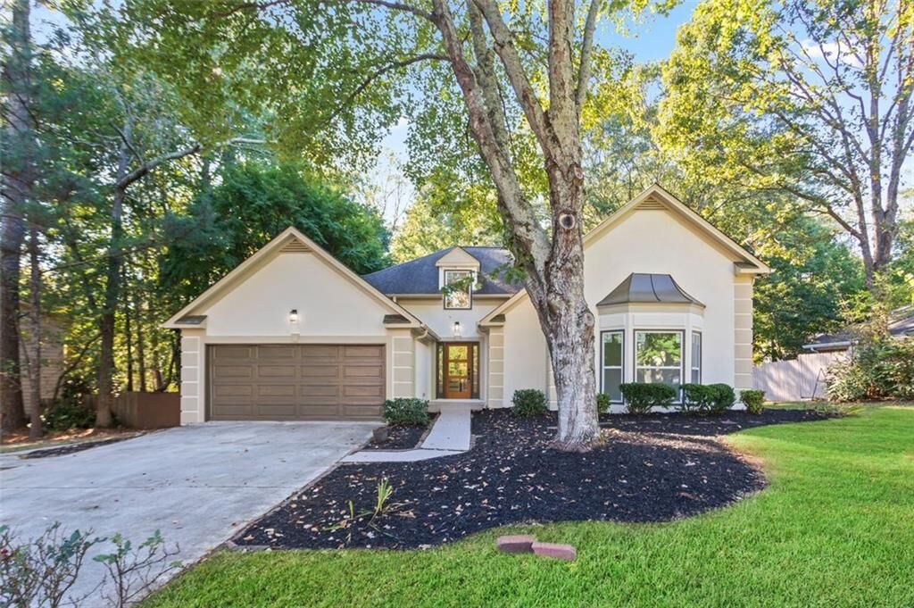 Property Photo: 652 Trailwood Lane SW GA 30064