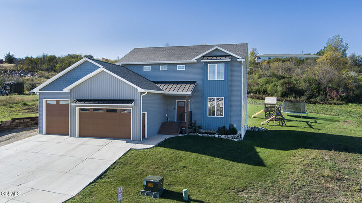 3001 Jude Lane NW  Mandan ND 58554 photo