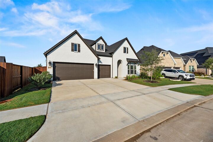 Property Photo: 3111 Swift Way TX 77493