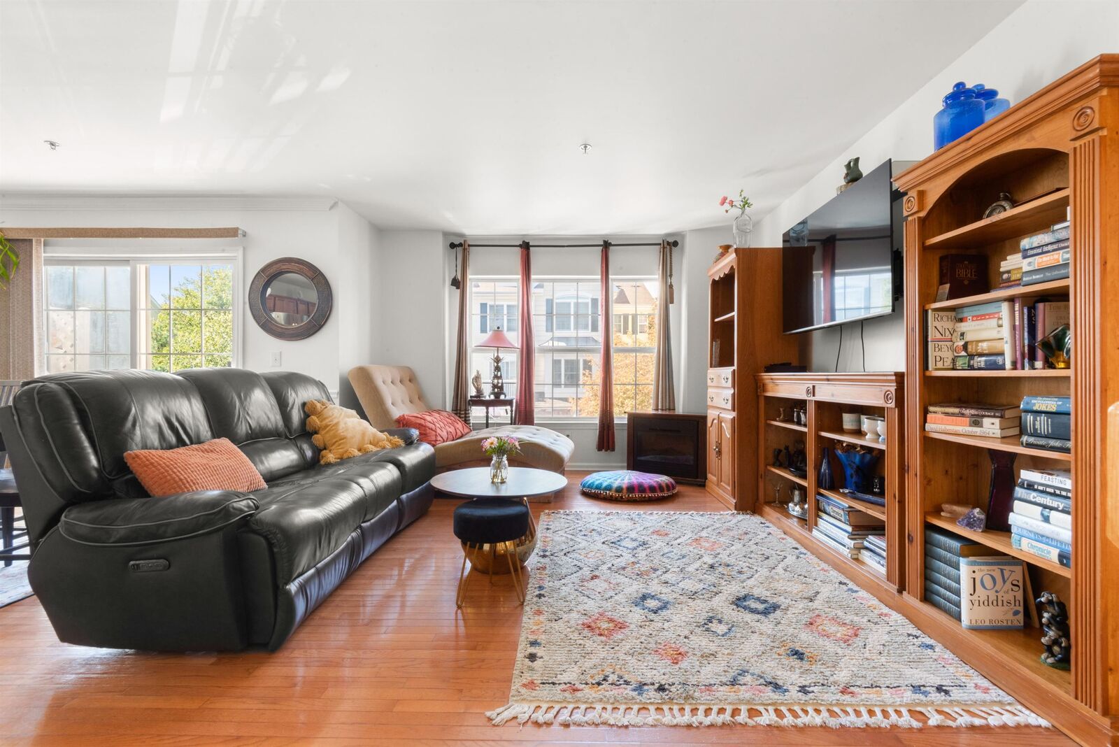 Property Photo:  6 Elco Ct  NJ 07002 