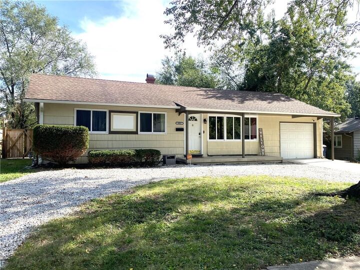 8803 Manchester Avenue  Kansas City MO 64138 photo