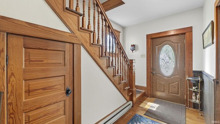 Property Photo: 426 N Line Street IN 46723-1106