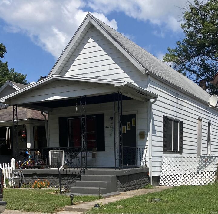 302 E Louisiana Street  Evansville IN 47711 photo