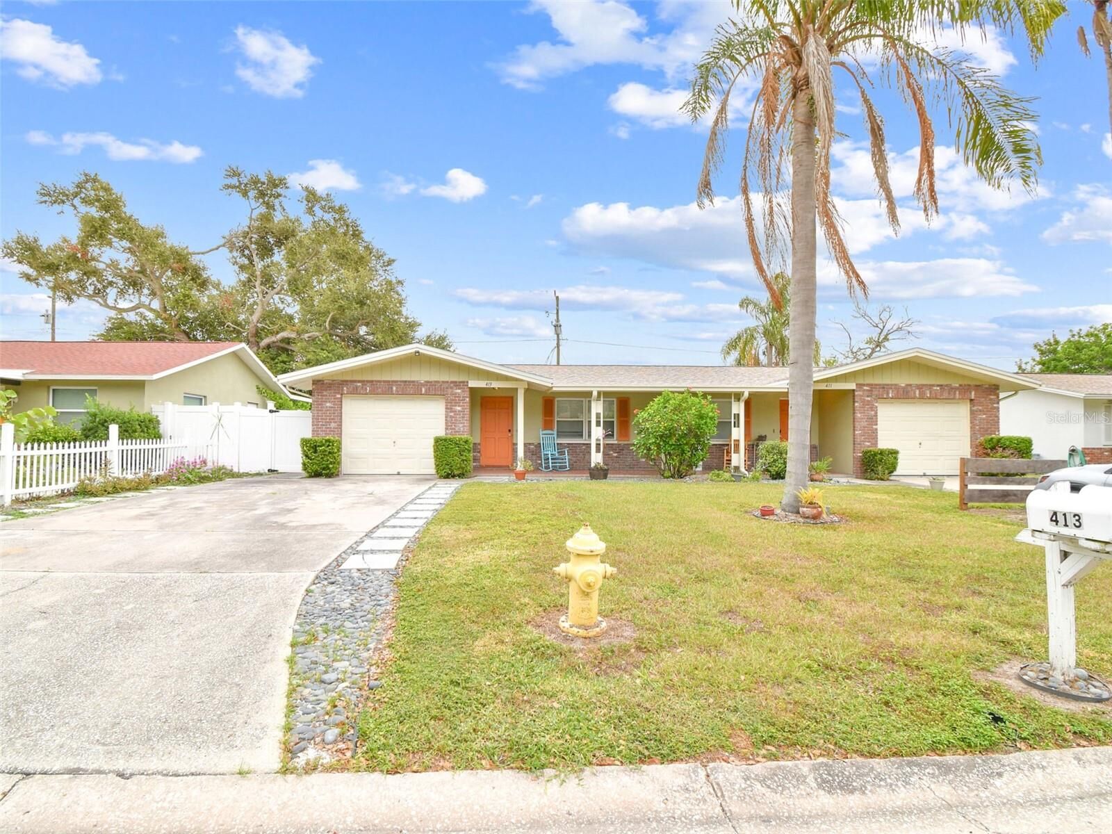 Property Photo:  411 Marjon Avenue  FL 34698 
