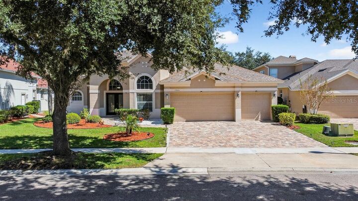 Property Photo: 13021 Islamorada Drive FL 32837