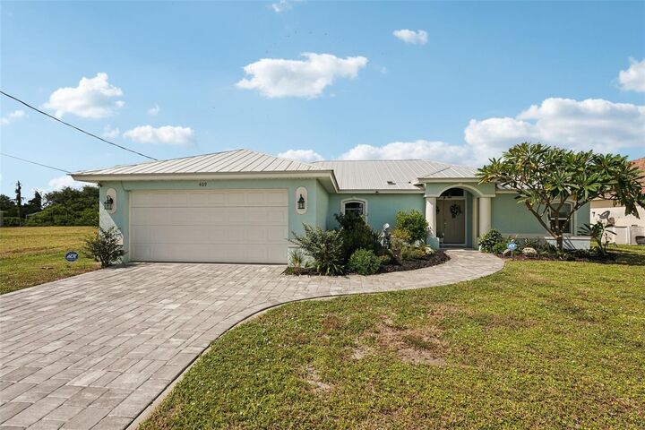 Property Photo: 409 Boundary Boulevard FL 33947