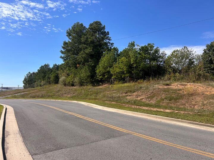 Property Photo:  110 Quinten Dr  KY 42431 