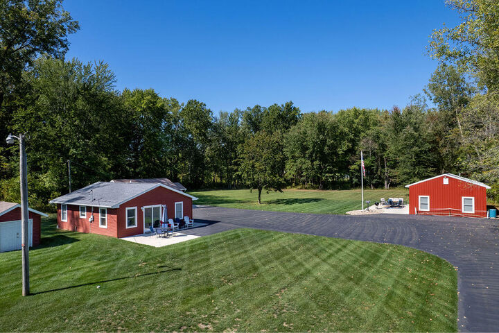 Property Photo: 5568 Paw Paw Lake Road MI 49038-9628