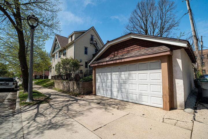 Property Photo: 2600 N Humboldt Blvd WI 53212