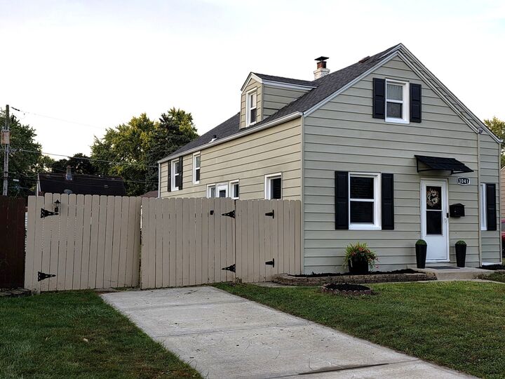Property Photo: 3041 W 113th Place IL 60803