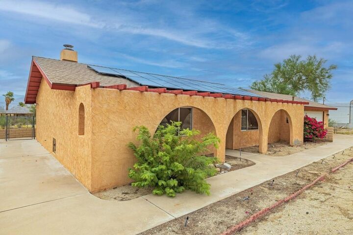 Property Photo:  1410 Sewanee Drive  CA 92004 