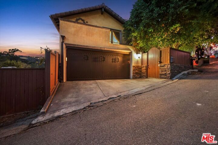 Property Photo: 7223 Sycamore Trail CA 90068