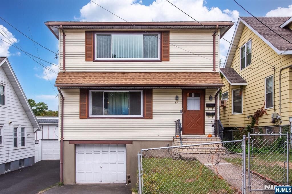 Property Photo:  95 N 16th Street  NJ 07508 