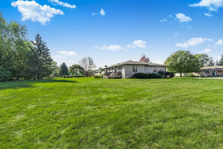 Property Photo:  1021 Pleasant Street  MN 56378 