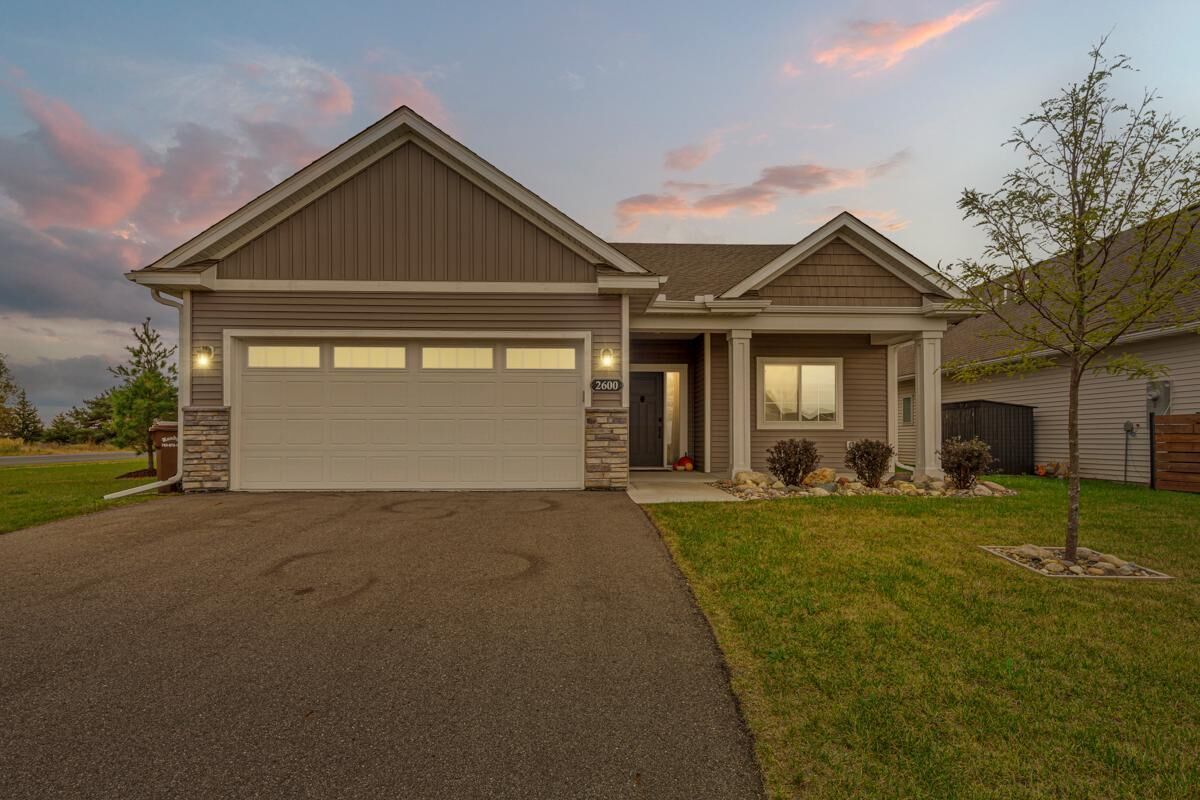 Property Photo:  2600 Arbor Drive  MN 55313 