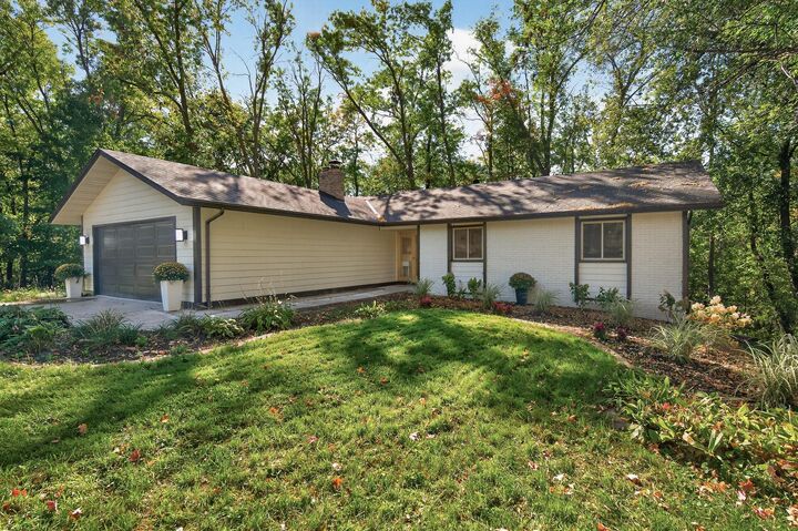 Property Photo:  3225 Wellington Lane N  MN 55441 
