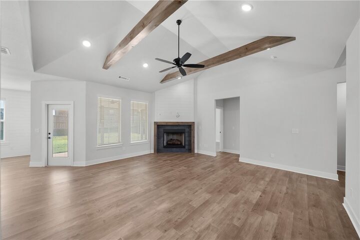 Property Photo: 901 Carlock Drive AR 72751