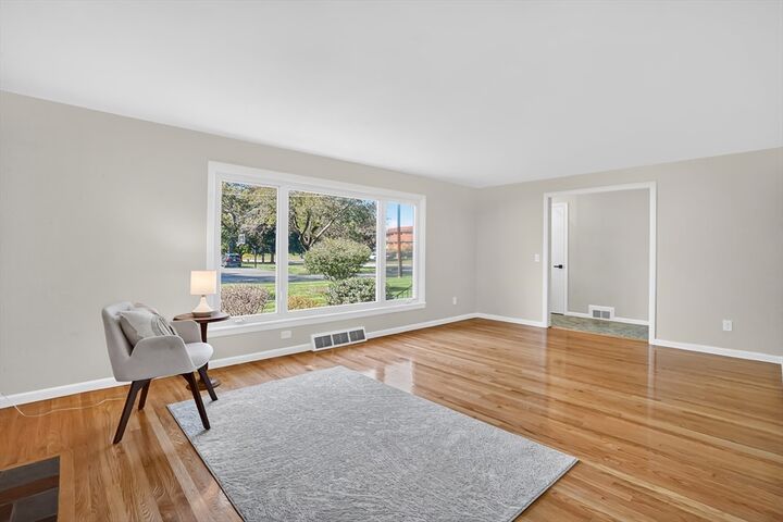 Property Photo: 7 Viscount Rd MA 01106
