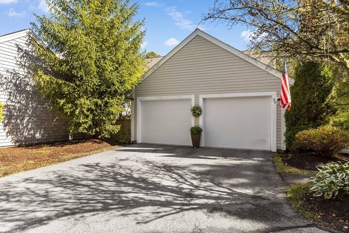 Property Photo:  30 Dillingham Way 30  MA 02360 
