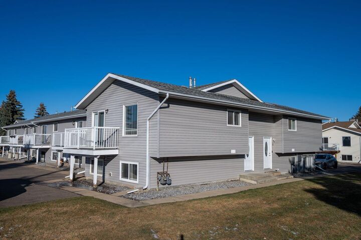41 Cosgrove Crescent 6  Red Deer AB T4P 2Z6 photo
