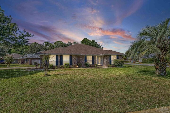 Property Photo:  5152 Mandavilla Blvd  FL 32563