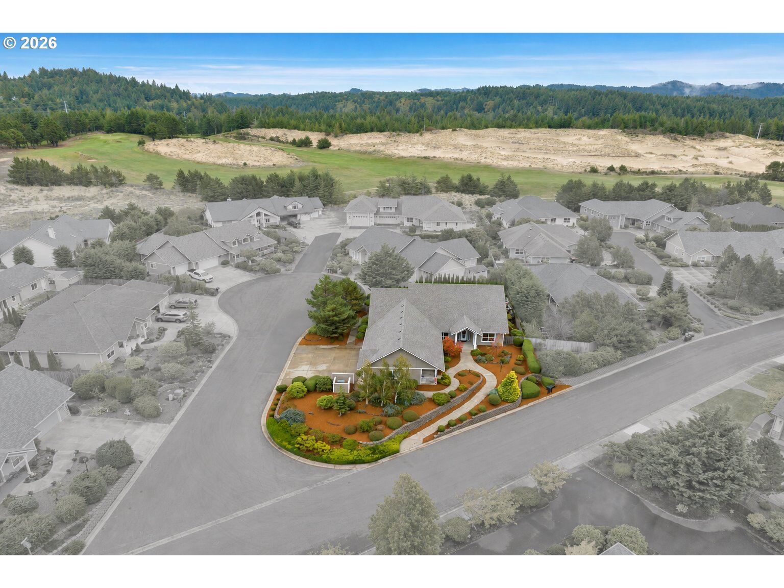 Property Photo:  2332 Rosemary Ct  OR 97439 
